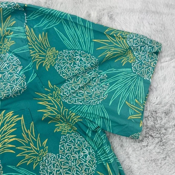 Reyn Spooner Hawaiian Shirt Mens Large Green Pineapple Leaf Beech Aloha Casual - Picture 3 of 7